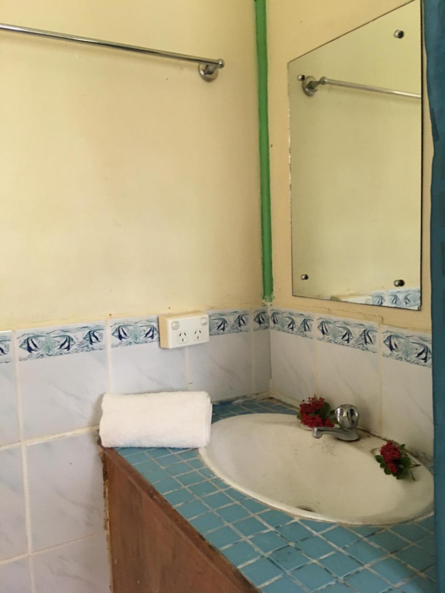 Hotel Waya Lailai Eco Haven Wayasewa Island Exterior foto